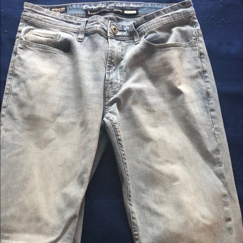 Men’s Light Blue Jeans